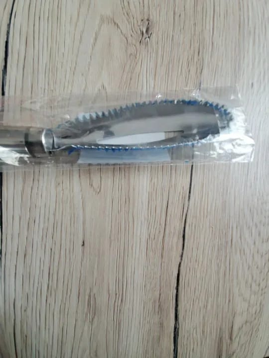 Customer photo review of Easy Fish Scales Scraper
