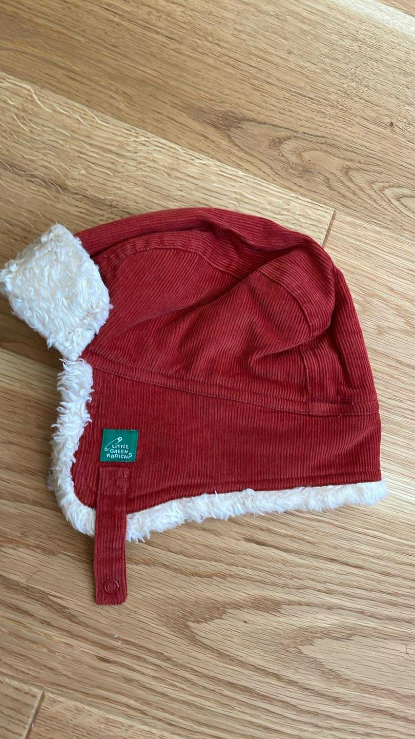 Customer photo review of Hazelnut Sherpa Fleece Cosy Hat