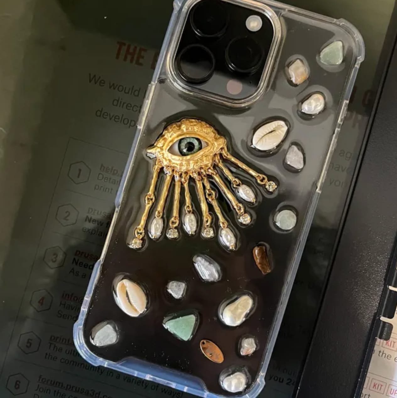 Customer photo review of Dream Series. Golden eye