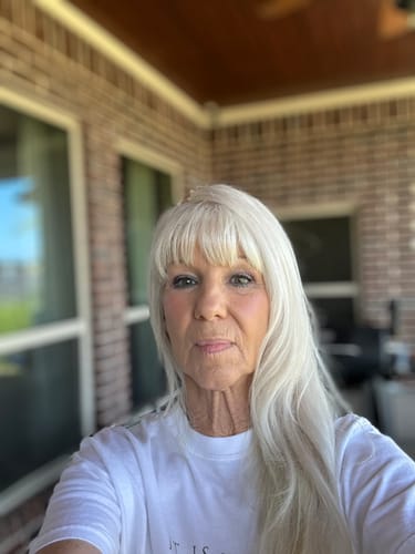 Customer photo review of Hope Full Volume Hair Topper