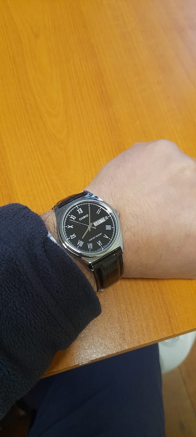 Customer photo review of Reloj Casio Análogo MTP-V006L-1B Negro