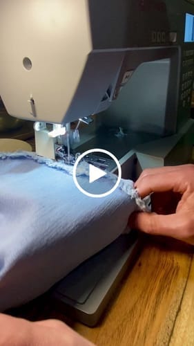 Customer photo review of Singer Heavy Duty HD6805 Sewing Machine - Highest spec heavy duty with auto thread cut, sews letters and numbers, highly recommended - New 2025 model