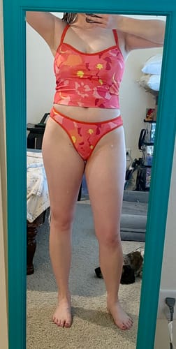 Customer photo review of SYDNEY-TANKINI Floral Fruit Punch Sweetheart Tankini Top