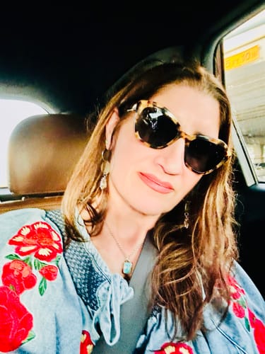 Customer photo review of Tia Carmen Blouse