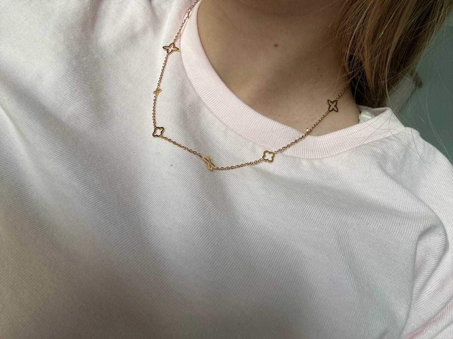 Customer photo review of Fancy Clover Kette | 18K vergoldet