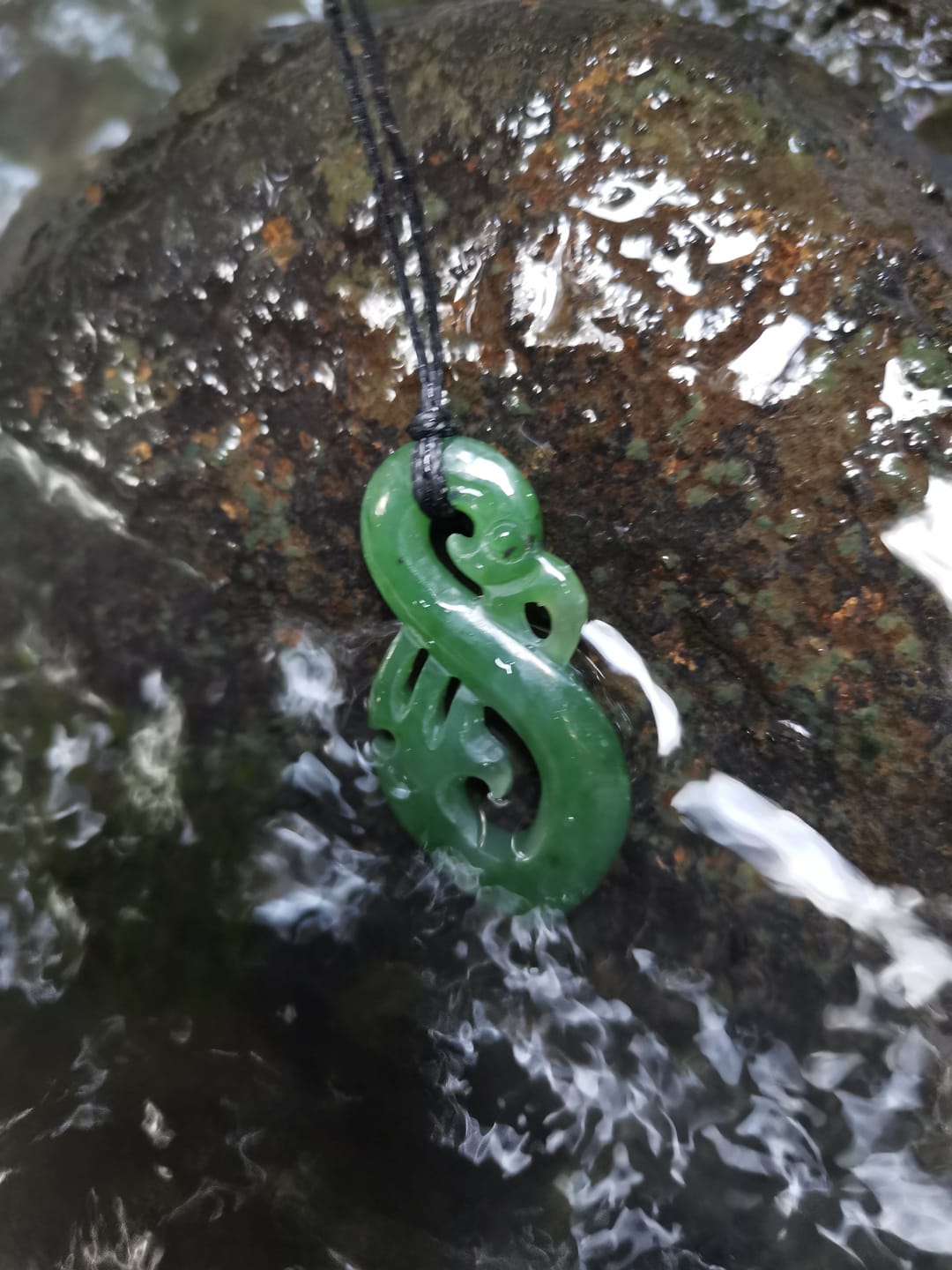 Customer photo review of Manaia Greenstone Medium Pendant