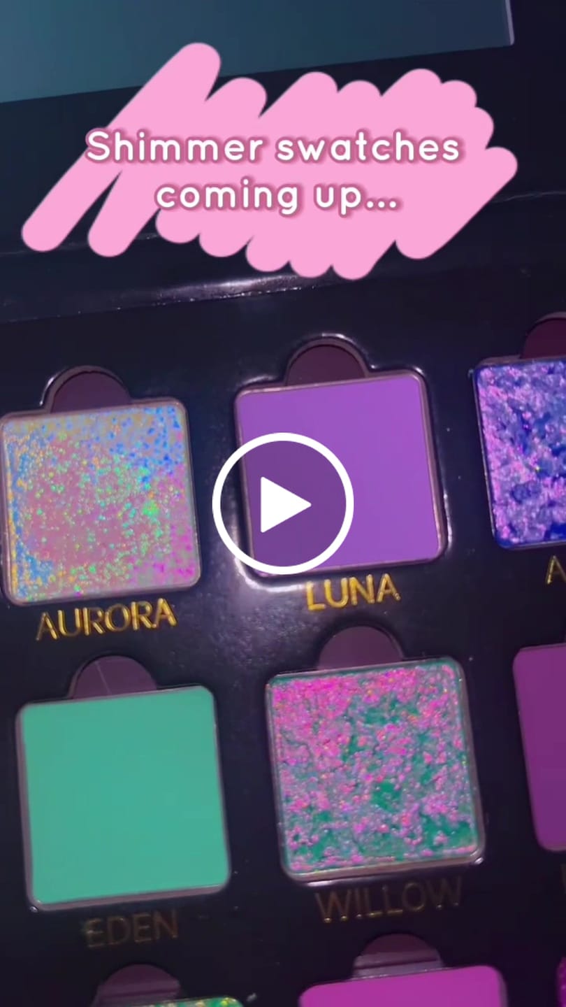 Customer video review of Frosted Fairy Prismatic Pastels Multichrome Magnetic Eyeshadow Palette