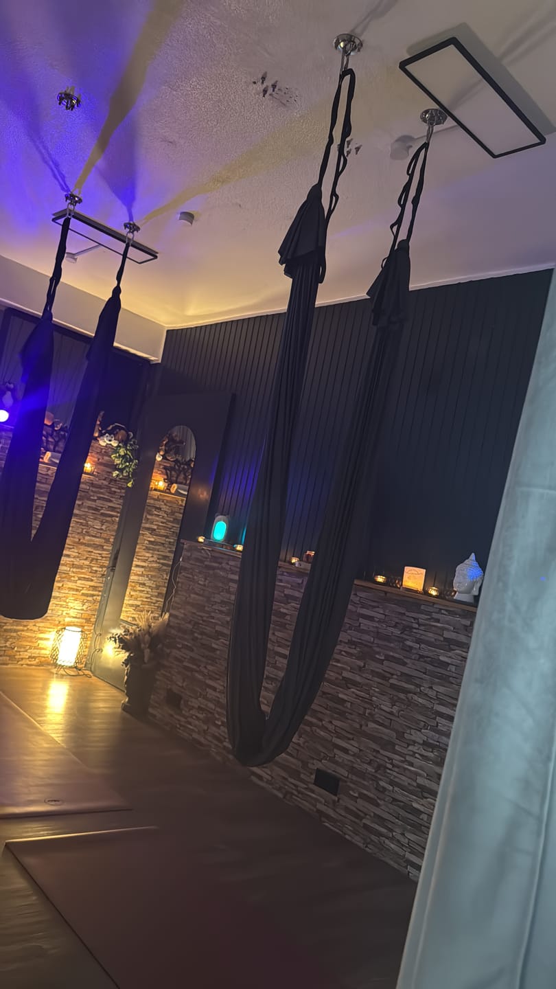 Customer photo review of Premium Aerial Yoga Tuch - anthrazit