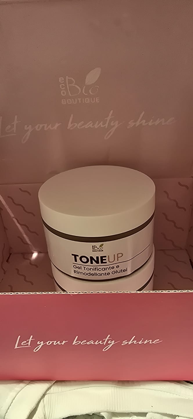 Customer photo review of ToneUp