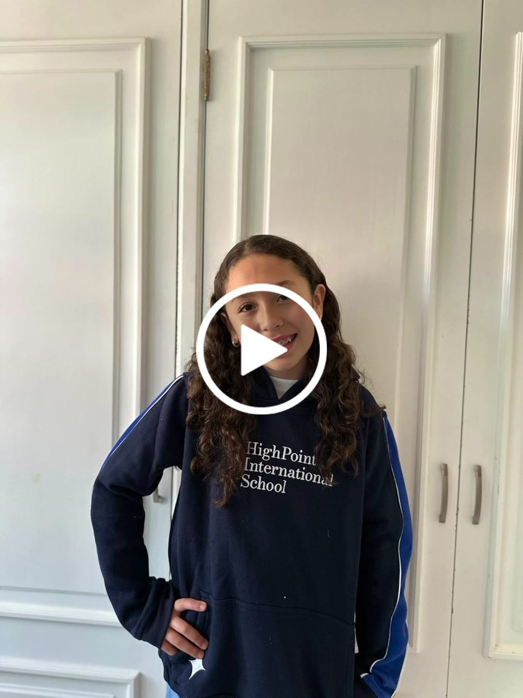 Customer video review of Playera Polo Uniforme HPIS marino