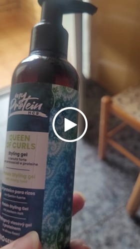 Customer video review of BioGentleaf Queen Of Curls Styling Gel 200ml