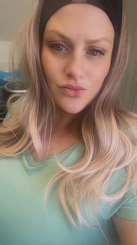 Customer photo review of The Headband Wig Perfect Wave
