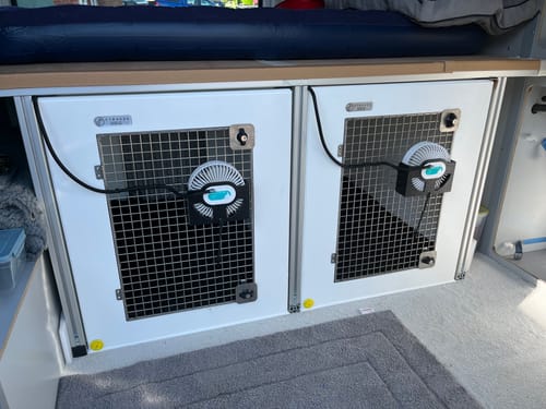 Customer photo review of DT Box | Dog Van Crate XL Breeds | The DT 1100XL | 2 Sizes