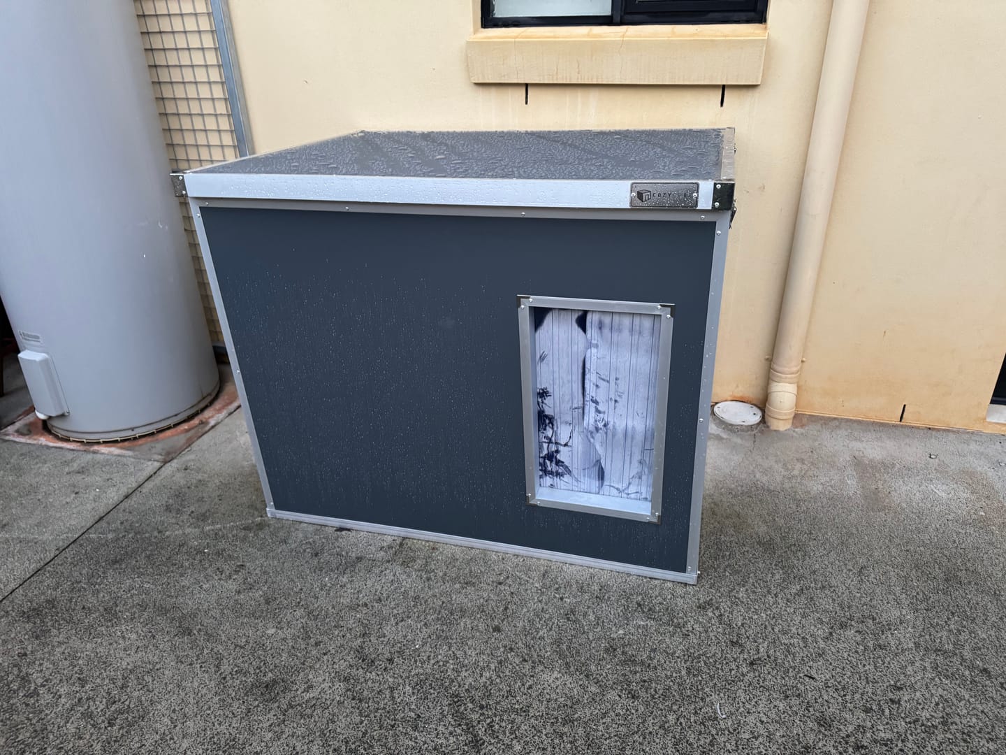 Customer photo review of CozyCube Coldroom Panel Insulated Dog House