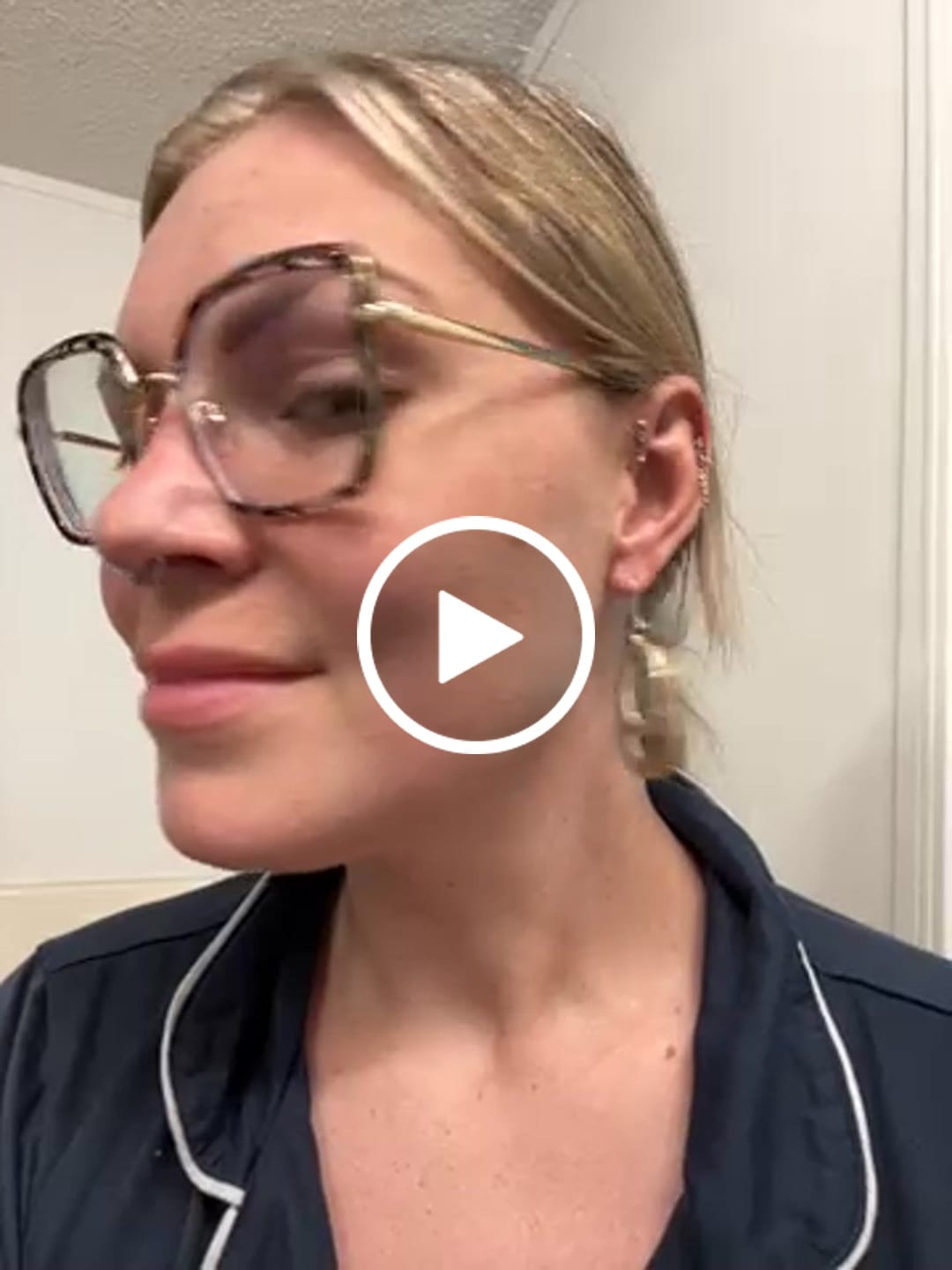 Customer video review of Metallic Double Oval Dangles Hypoallergenic Earrings for Sensitive Ears Made with Plastic Posts