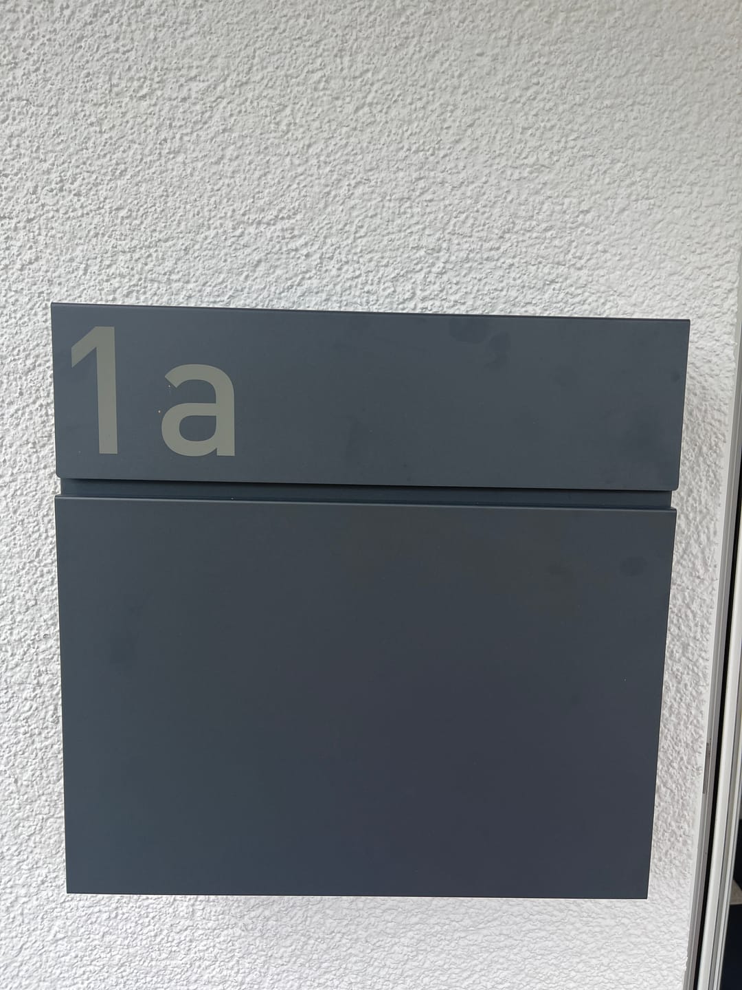 Customer photo review of Briefkasten Letterman 6 inkl. LED-Licht und GRATIS Gravur
