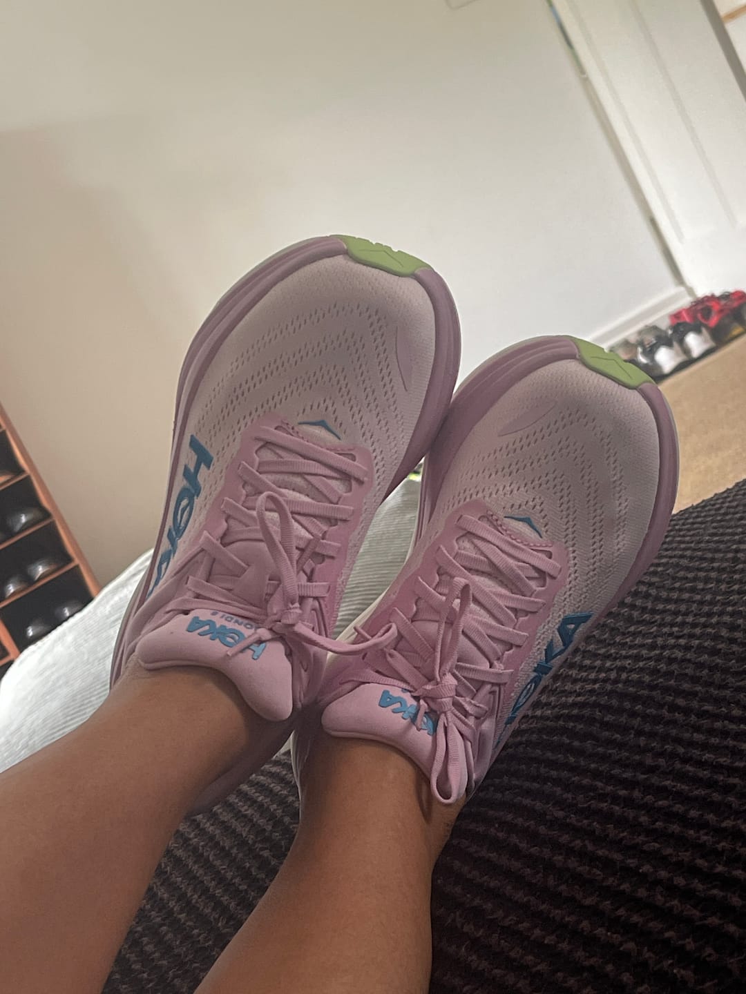 Customer photo review of Bondi 8 (W)