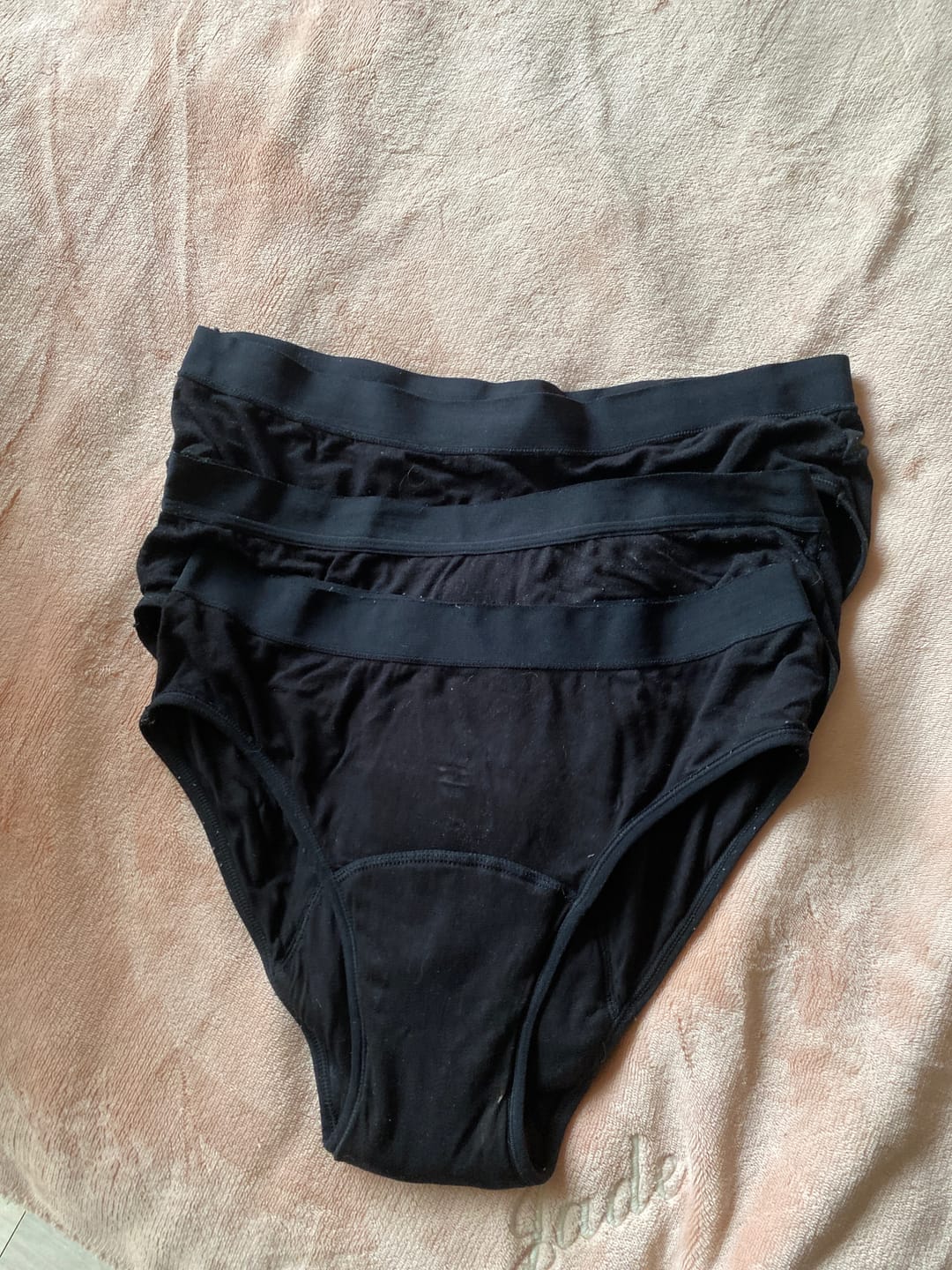 Customer photo review of Culotte Menstruelle Léa