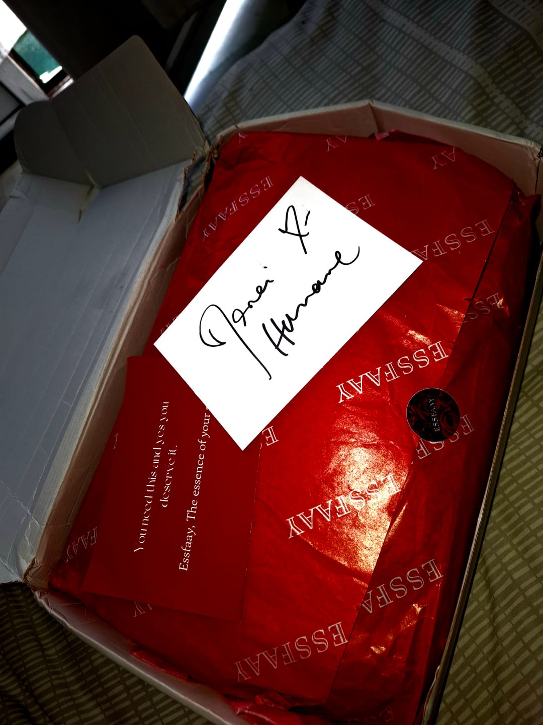 Customer photo review of Abaya Safiya Taupe