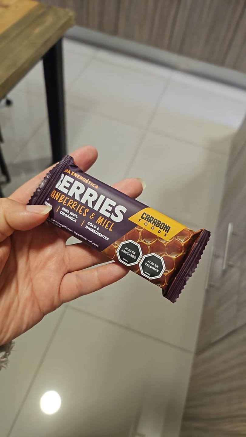 Customer photo review of PEANUT | Mantequilla de Maní + Miel Cruda Barra Energética 50 gr.
