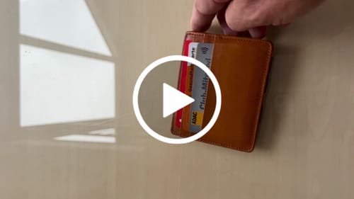Customer video review of Flap Boy Slim - Magic Wallet without Coin Pocket