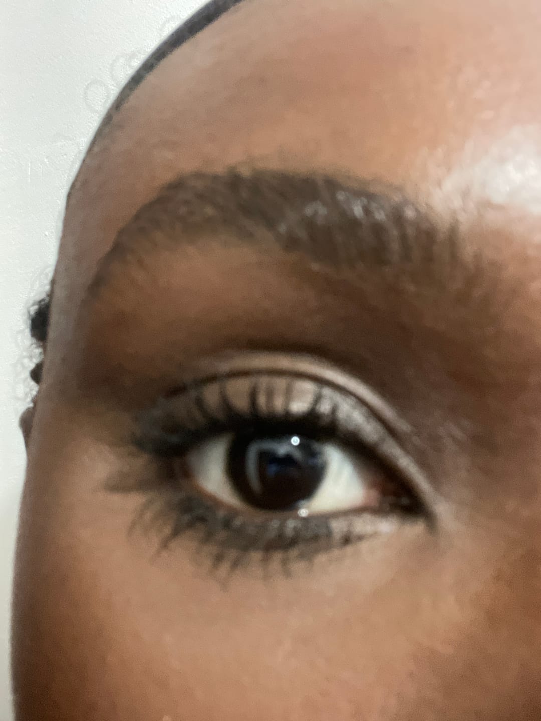 Customer photo review of Sérum pour croissance de cils - Des cils plus longs et plus épais naturellement !