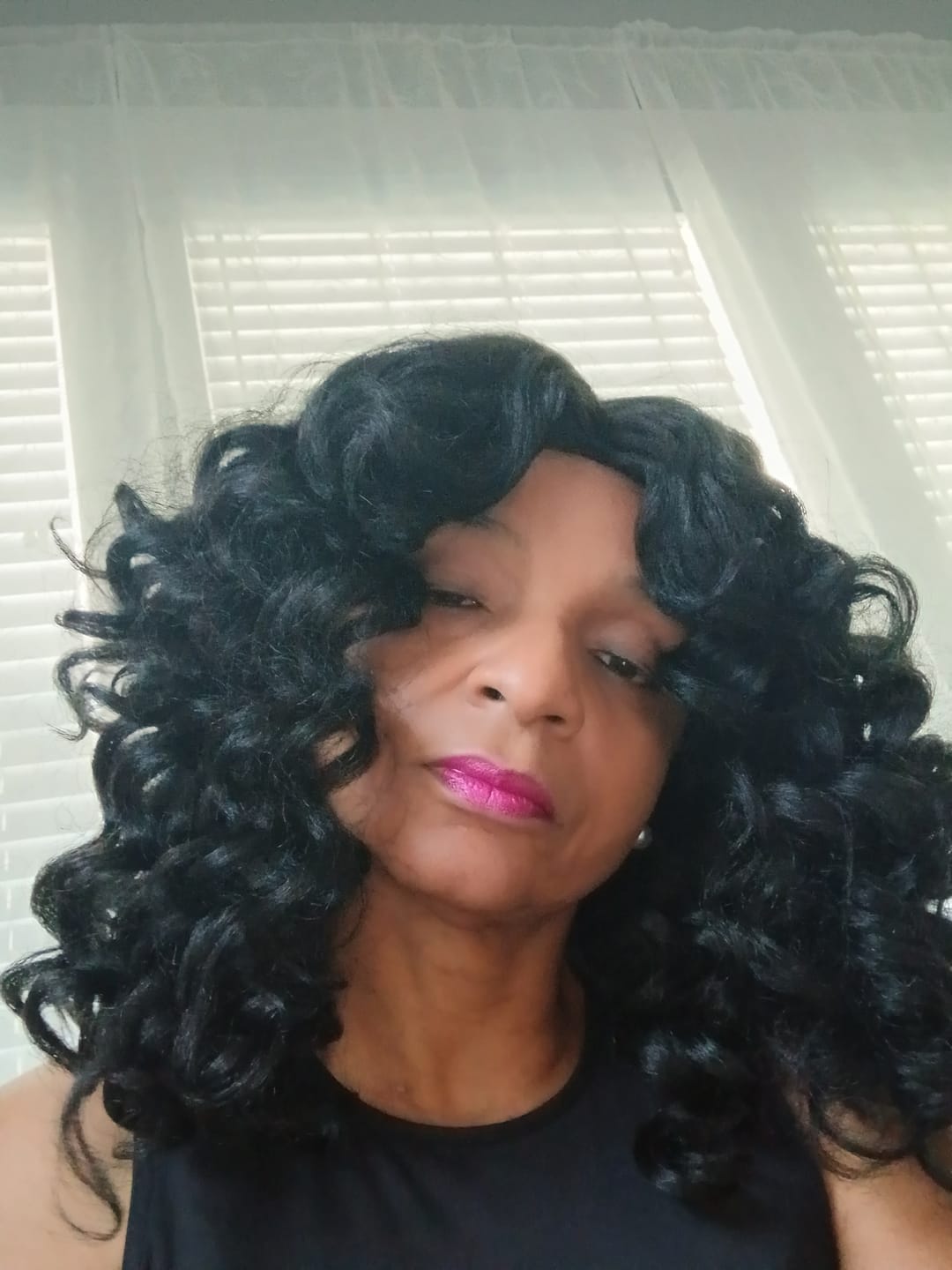 Customer photo review of Sensationnel Dashly Full Wig - UNIT 20