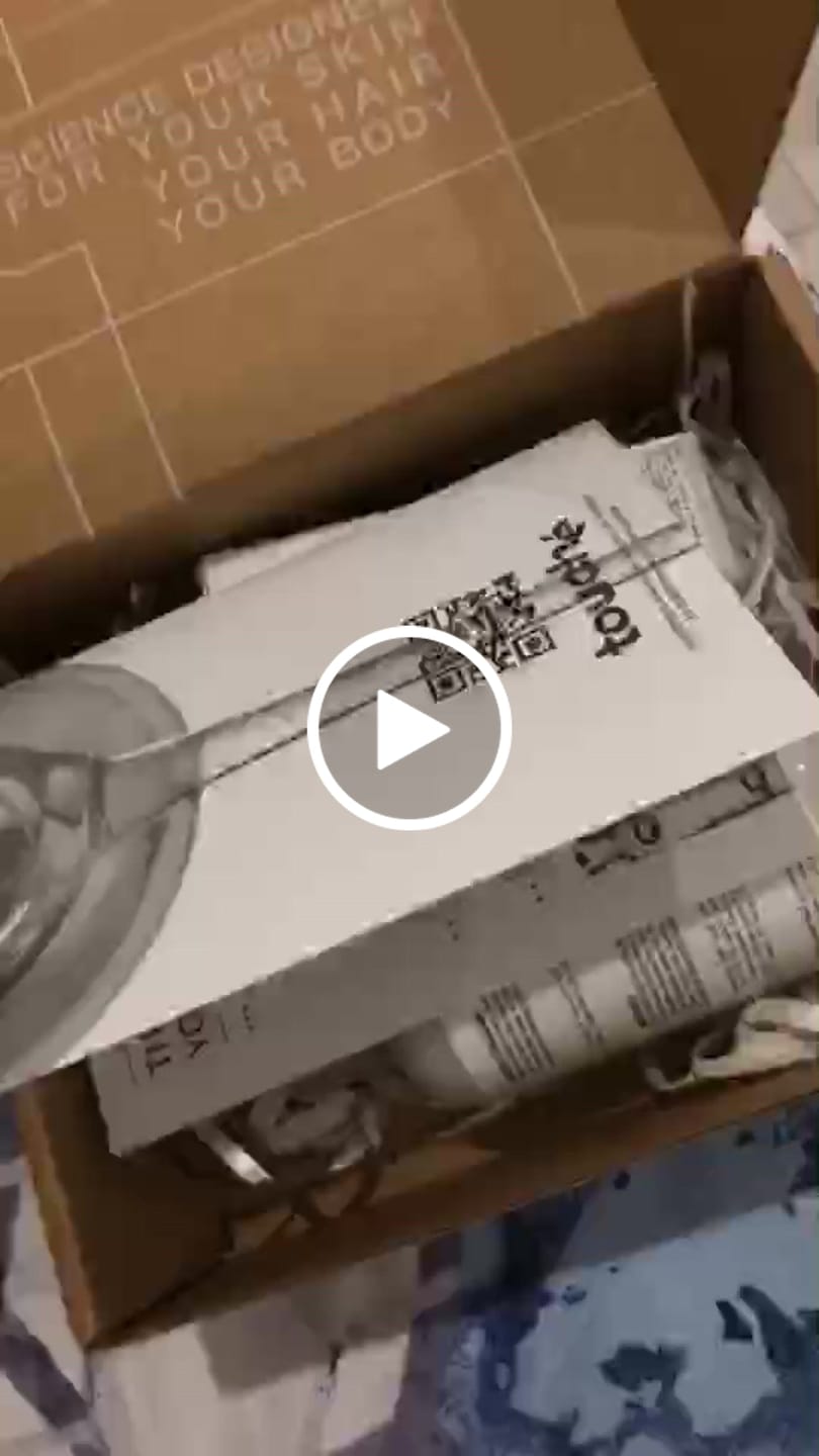 Customer video review of Gel Nettoyant Purifiant Visage