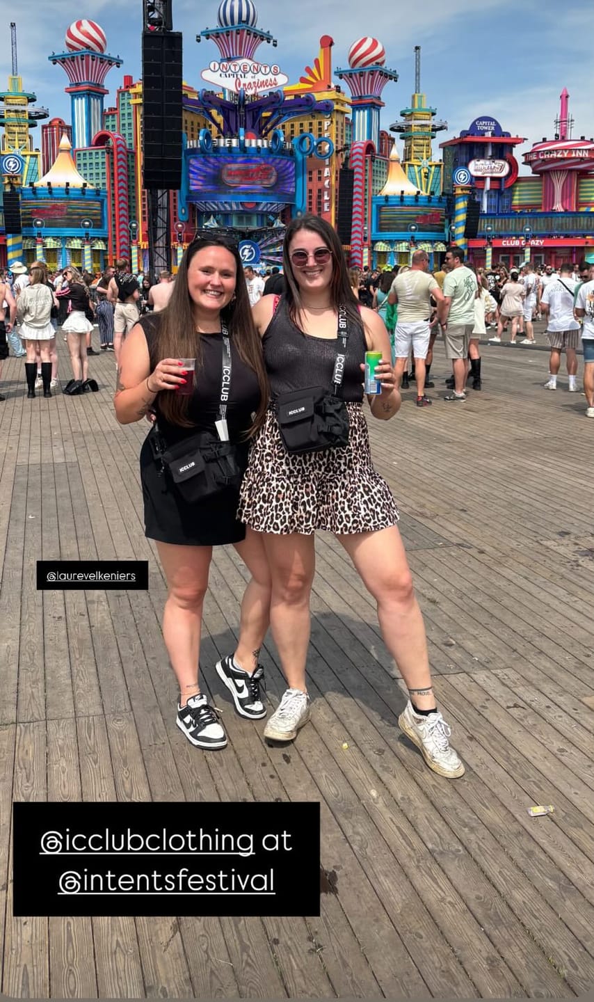 Customer photo review of BOTTLE BAG ® | BLACK