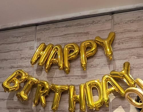 Customer photo review of 25 Birthday Queen Standing Balloon Centerpiece