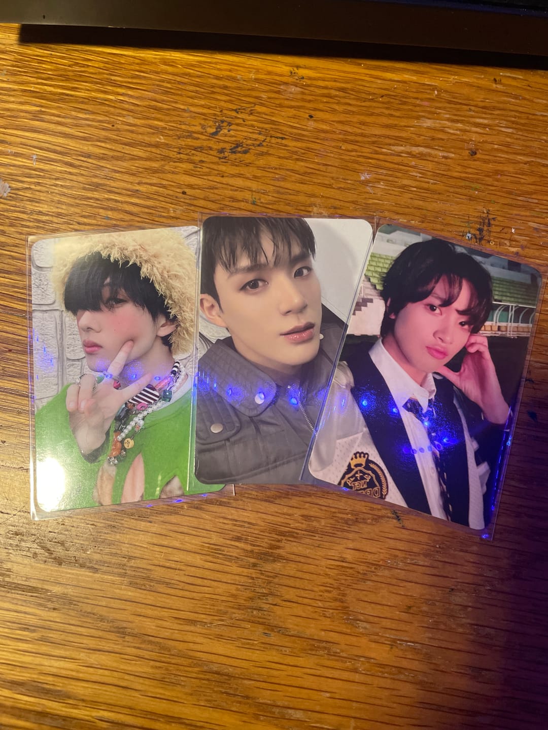Customer photo review of PREMIUM PHOTOCARD SLEEVES - PURPLE VERSION (57x88MM)