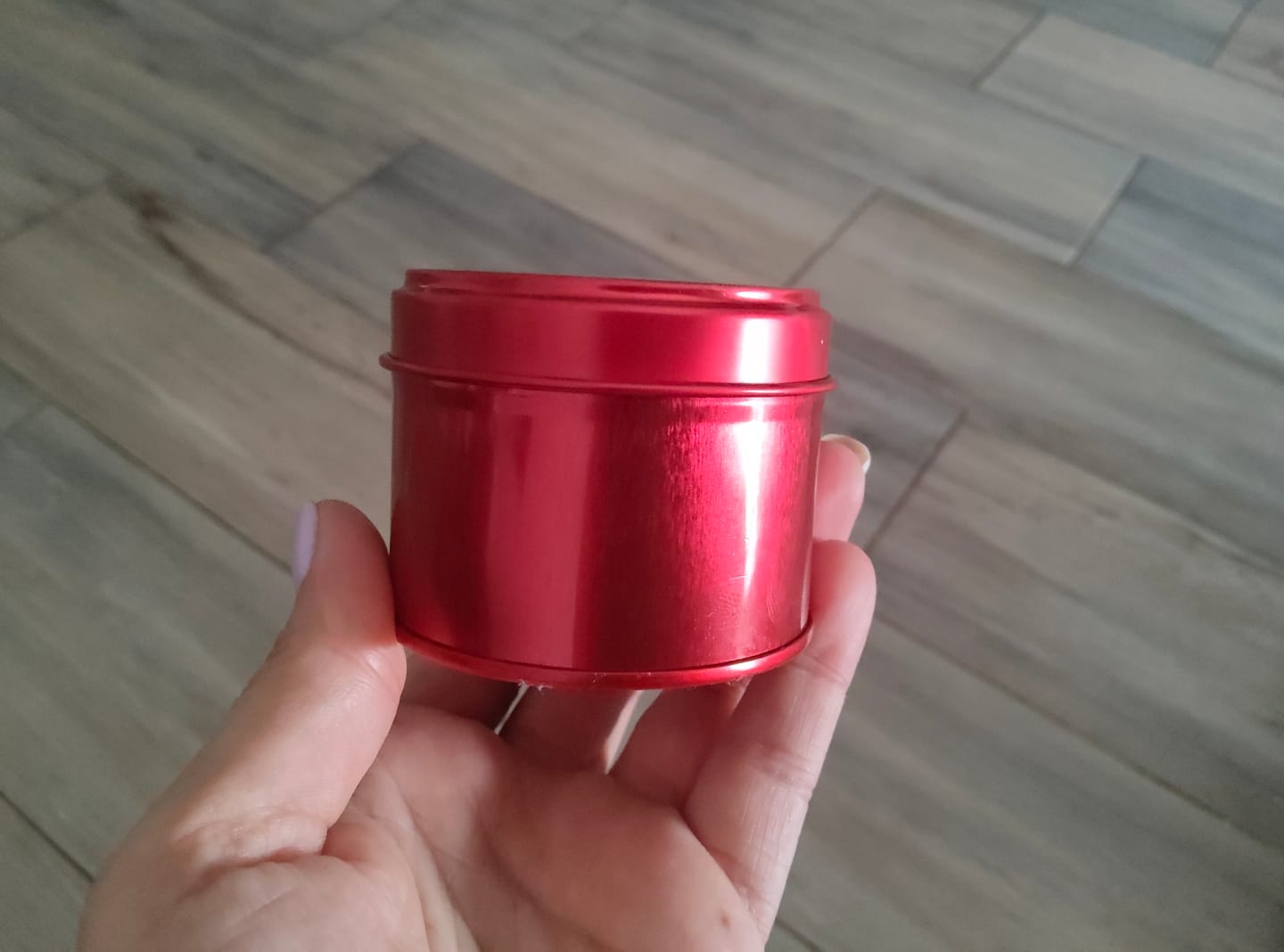 Customer photo review of Tarro con tapa de color Rojo