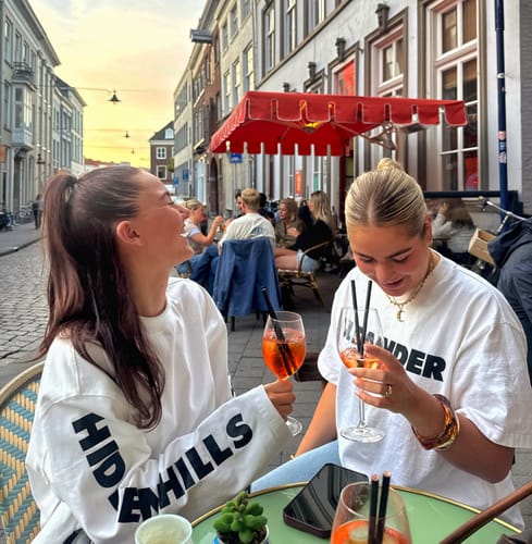 Customer photo review of LONGSLEEVE T-SHIRT WHITE