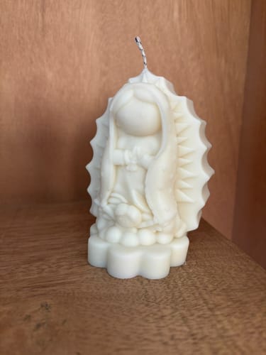 Customer photo review of Molde Virgencita Plis 3D 11 cm Molde de Silicón