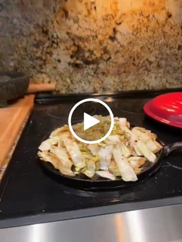 Customer video review of Comal + Book + Molcajete – Mexican Kitchen Essentials Bundle Mayo