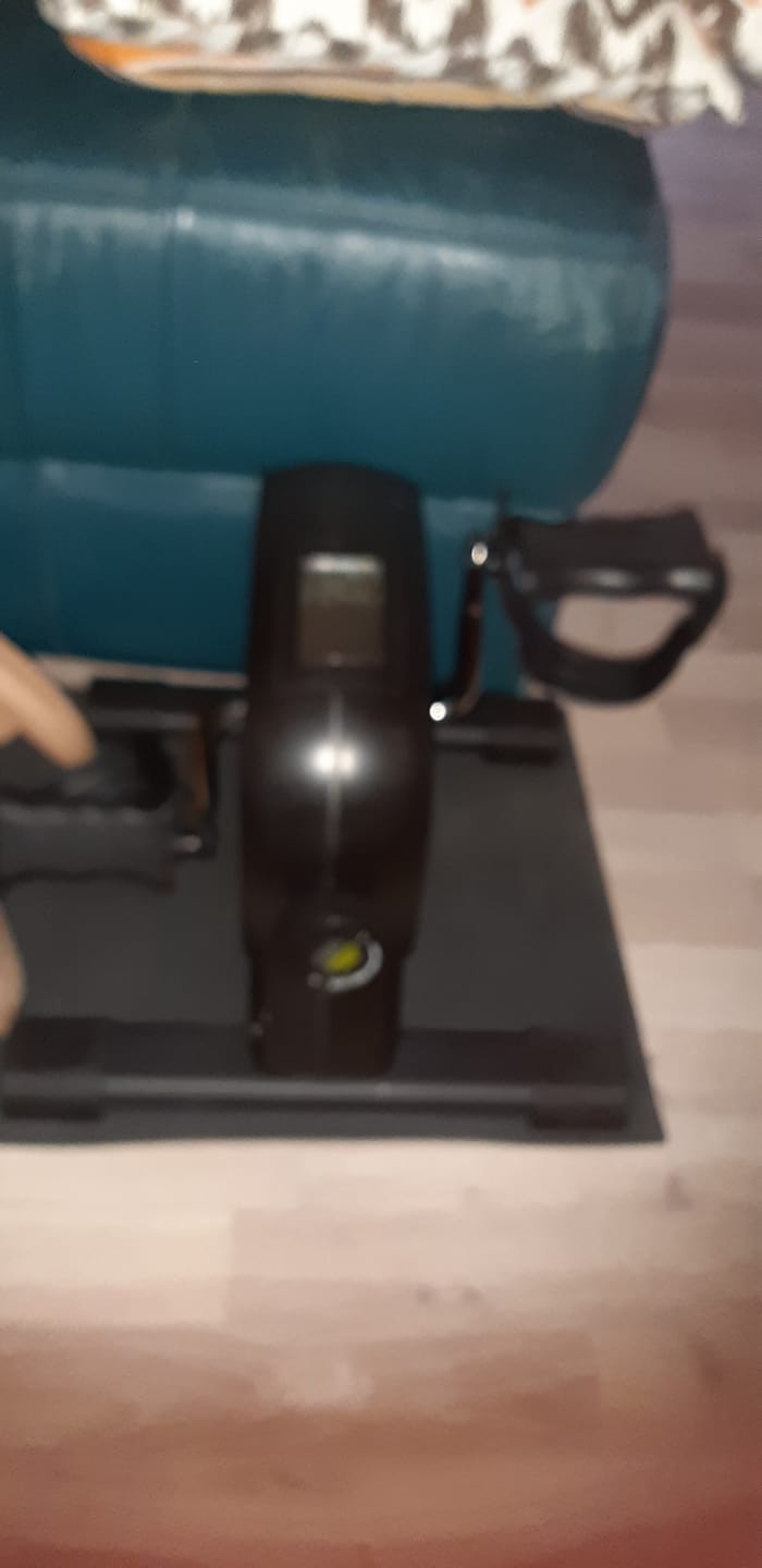 Customer photo review of Pedaltrainer BASIC Set