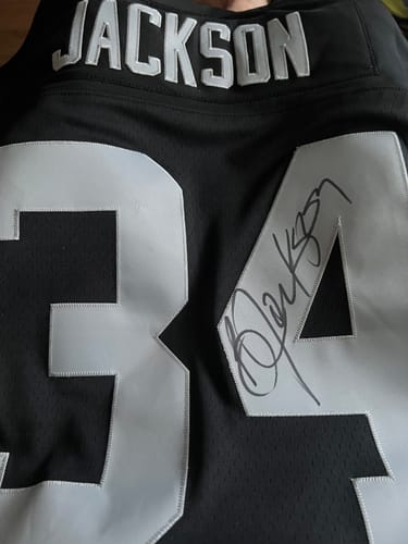 Customer photo review of Bo Jackson Autograph Signing