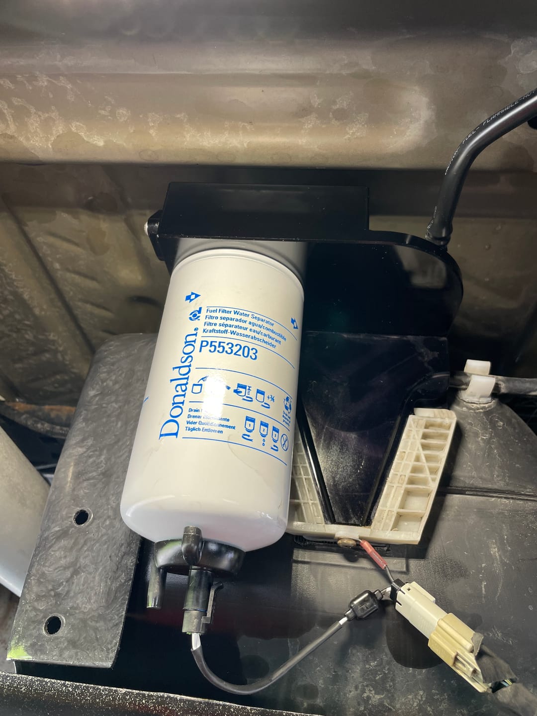 Customer photo review of 2017-2024 Powerstroke Under Bed Fuel Filter (FPE-FMC-UBFA-1724)
