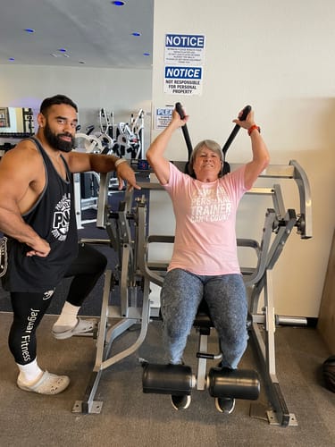 Customer photo review of Trainer Counting T-Shirt