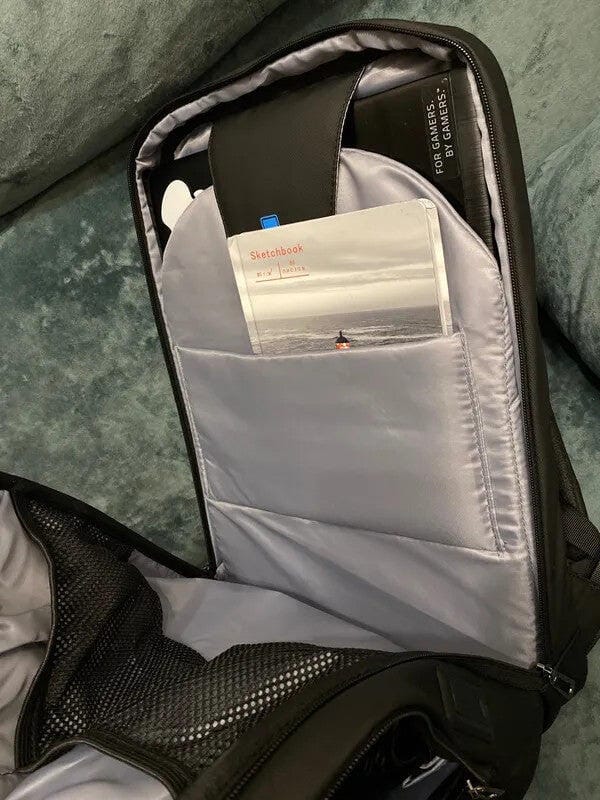Customer photo review of Profession: Futuristic Design Minimalist and Lightweight Backpack