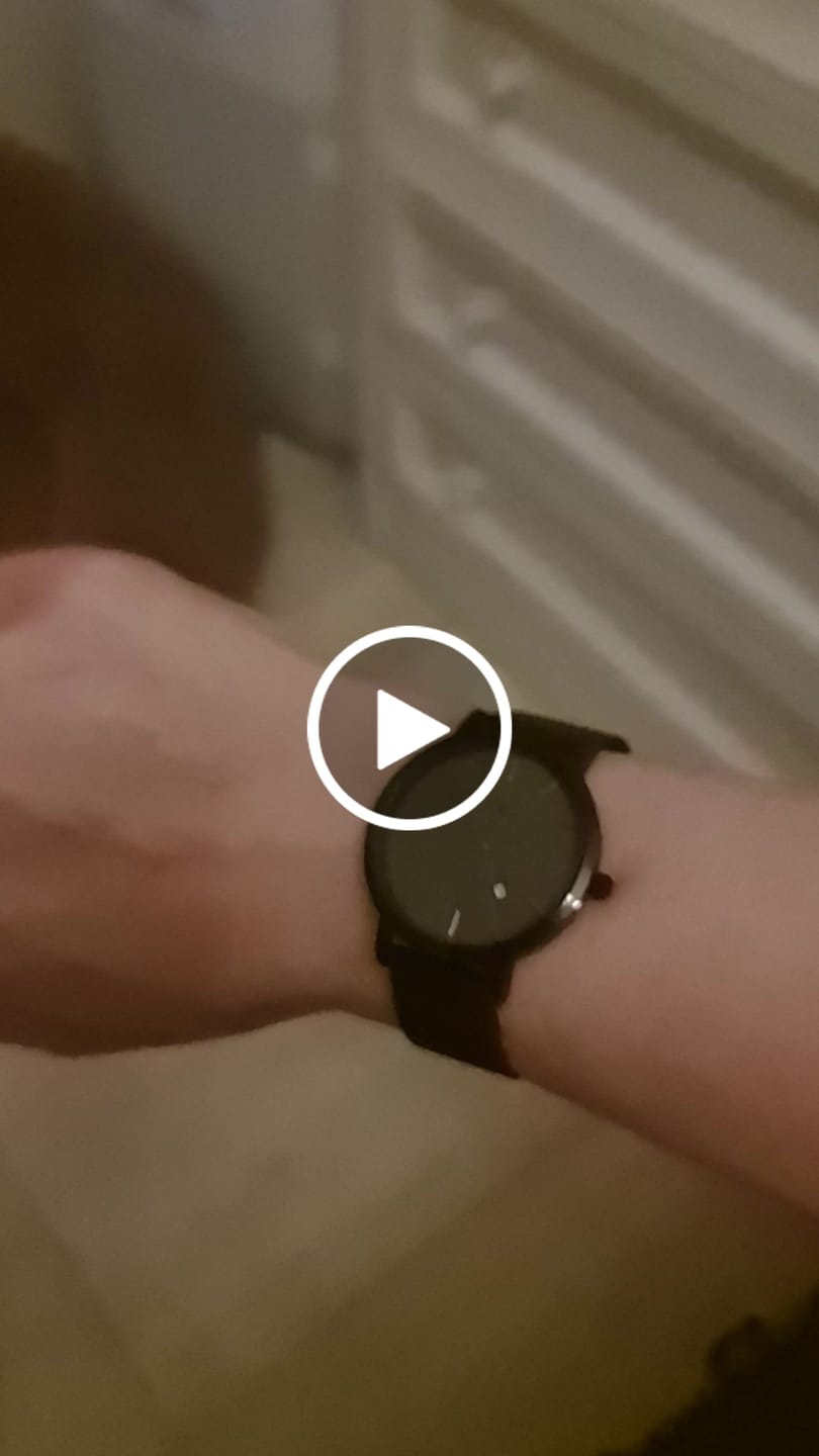 Customer video review of Reloj Petite Marie ~ Antracita