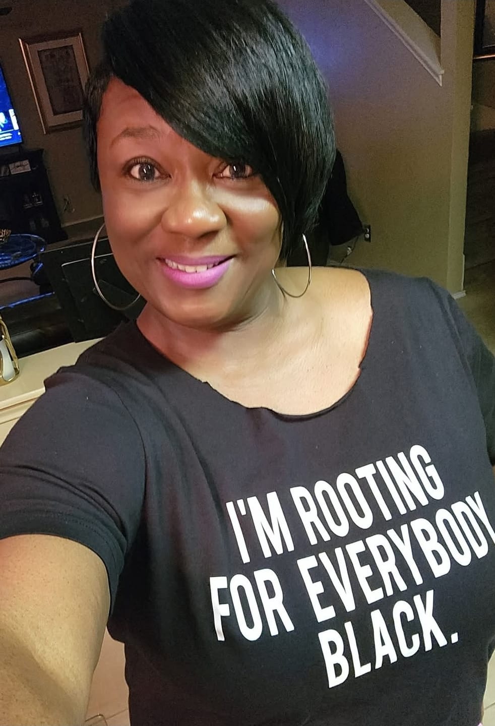 Customer photo review of I’m rooting for everybody black