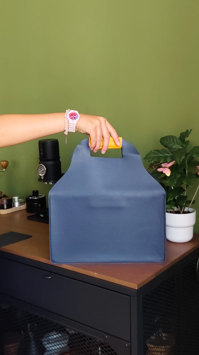 Customer photo review of Matcha Set-Sharing Travel Set Pinky Blue with Leather Bag