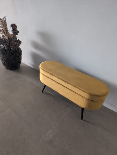 Customer photo review of STOCKHOLM - Banc en métal et velours jaune moutarde