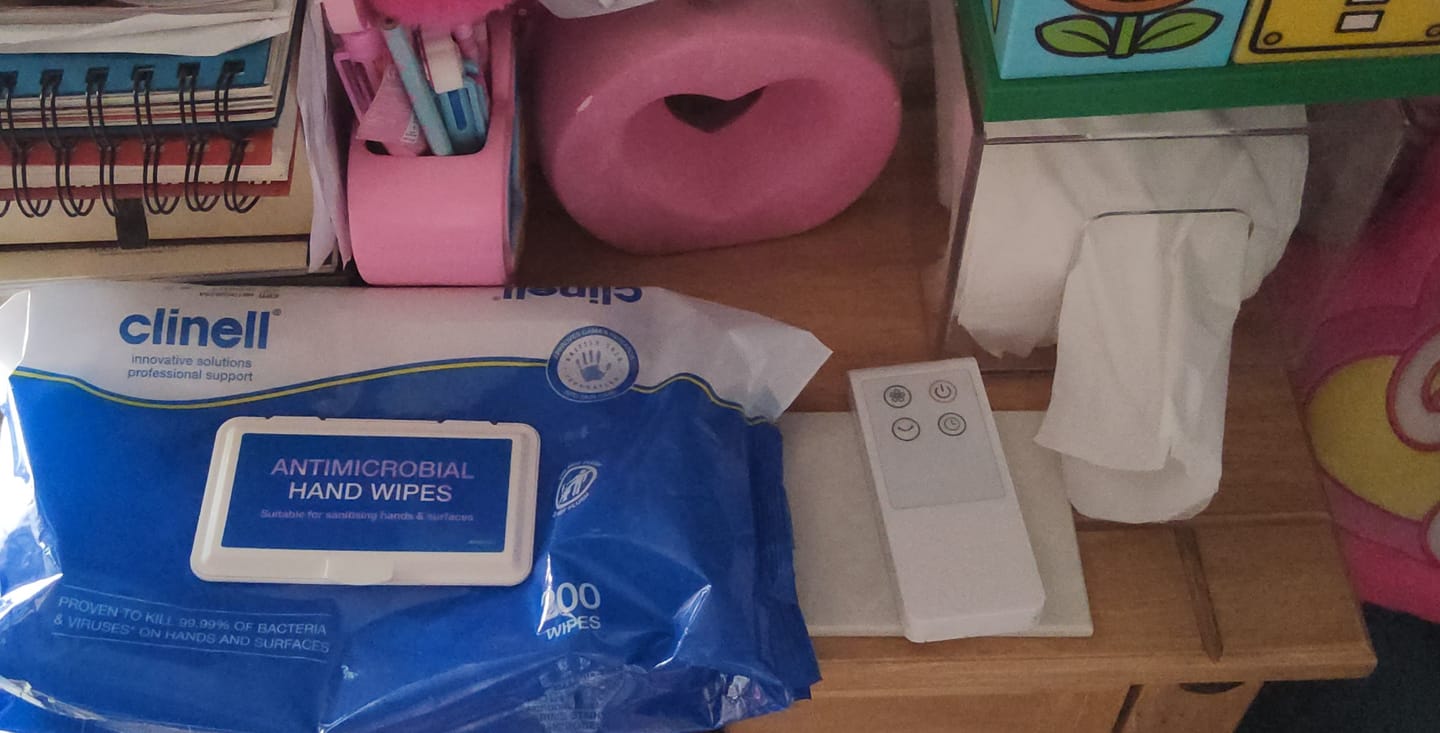 Customer photo review of Clinell Antibacterial Hand Wipes Pack of 200