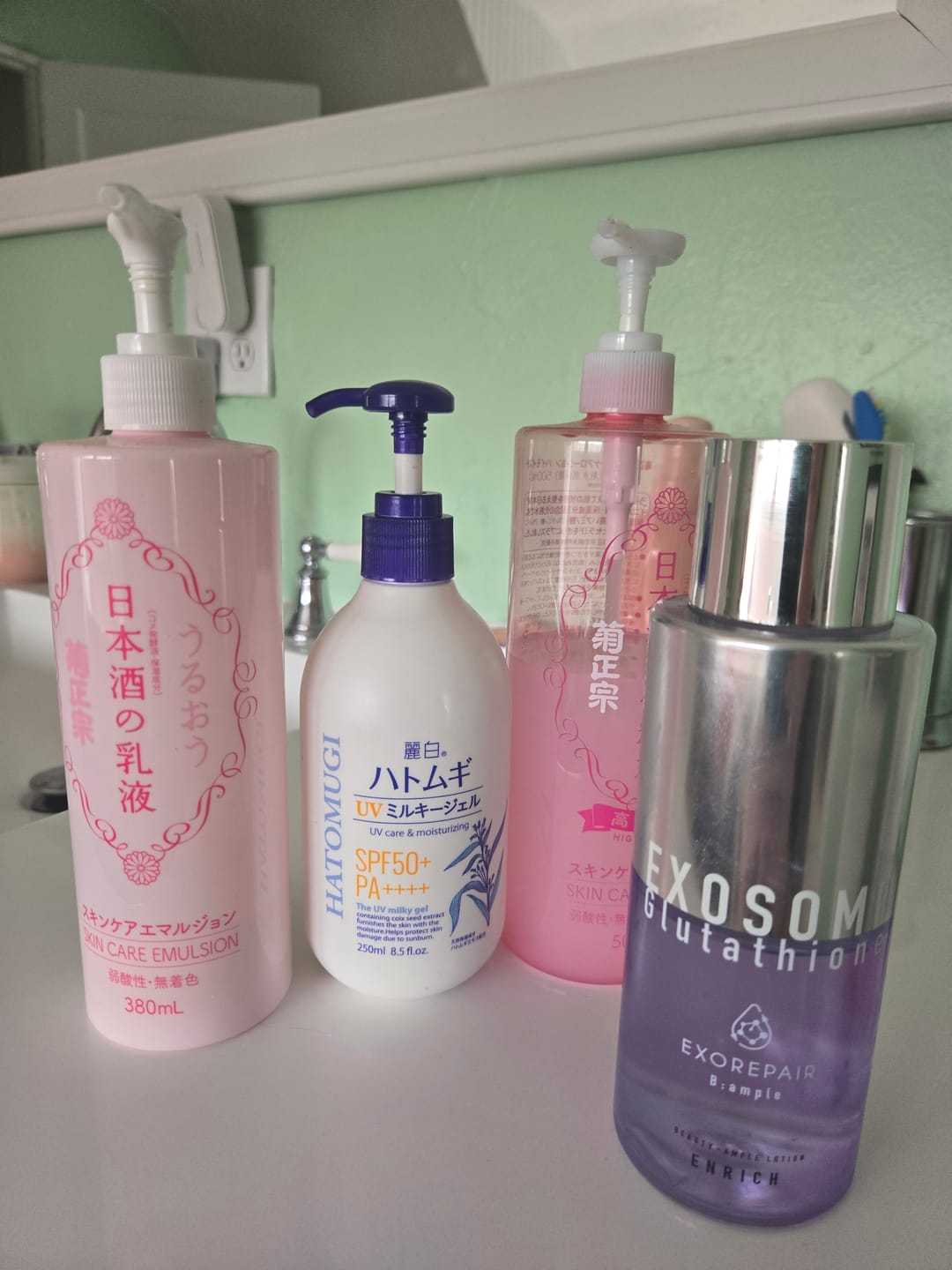 Customer photo review of Reihaku Hatomugi Moisturizing UV Milky Gel SPF50+ PA++++ 250g