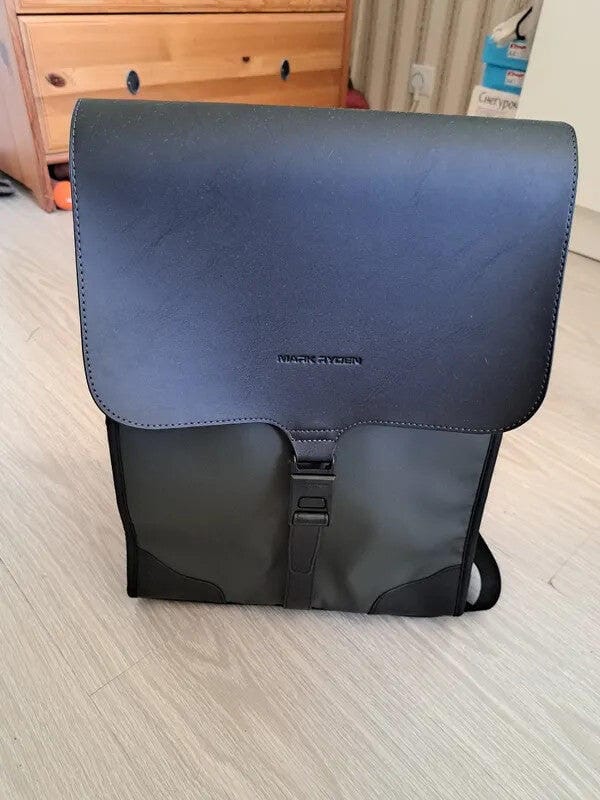 Customer photo review of MUKE I: School Style Classic Business Work Black Oxford Backpack