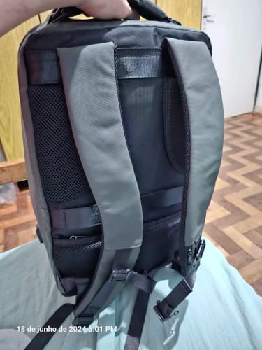Customer photo review of Expandos: Versatile Expandable Laptop Backpack For All-day Traveling