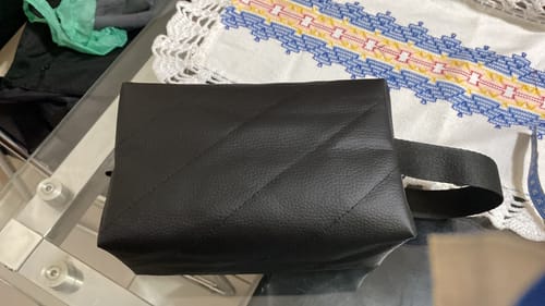 Customer photo review of DOLLARO 0.8MM COM FUNDO DE MALHA COR PRETO