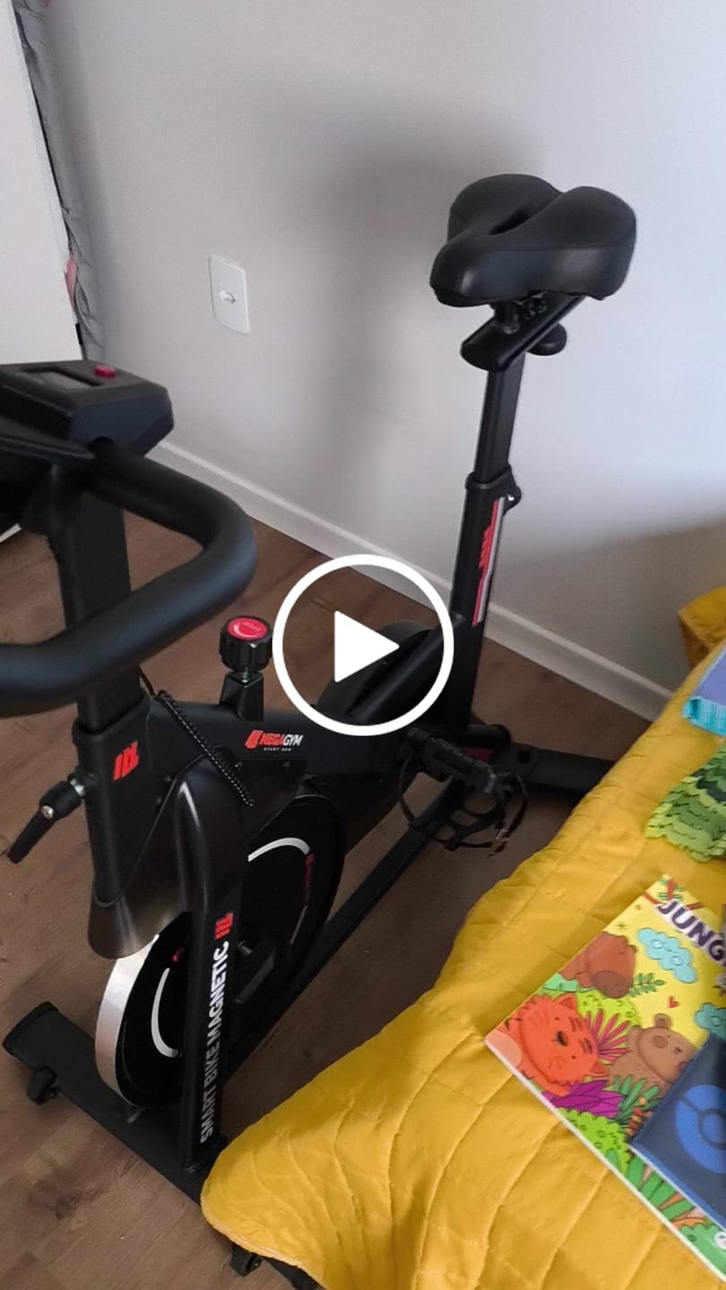 Customer video review of Bicicleta Ergométrica Smart Bike Magnetic MegaGym